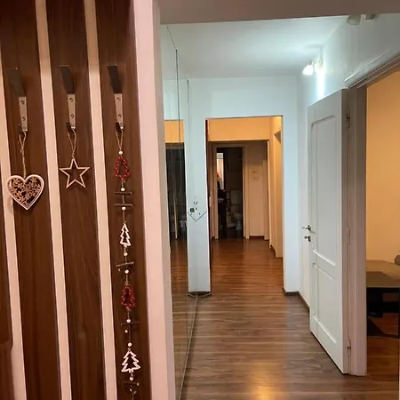Majestic Luxury Close To Presidential Palace